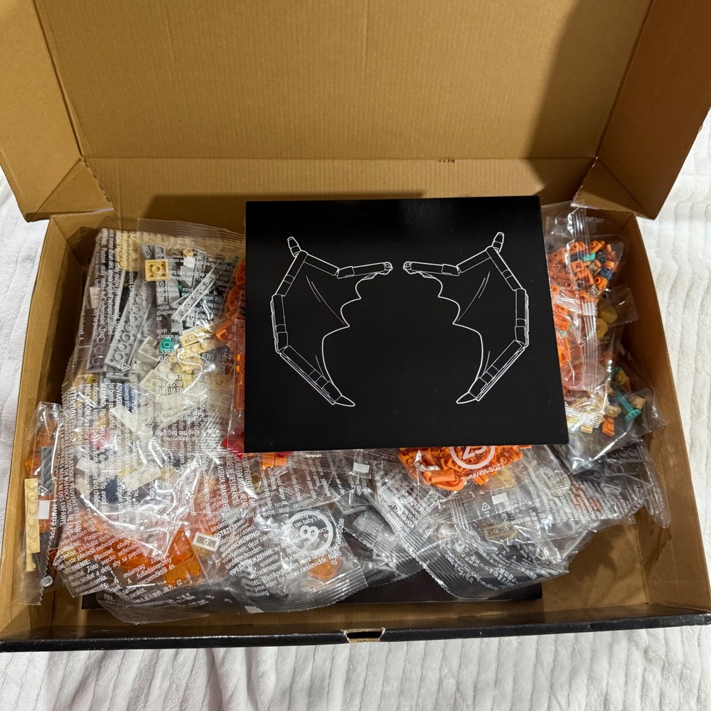 Mega Pokemon Motion Charizard Building Set 1664 Pcs HMW05 Mechanized Model - Picture 6 of 8